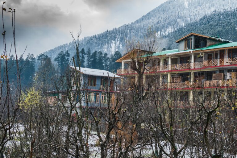 Manali — 2 Nights & 3 Days (Delhi by Volvo)